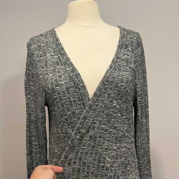 Mamalicious cardigan in new condition - Picture 6 of 12